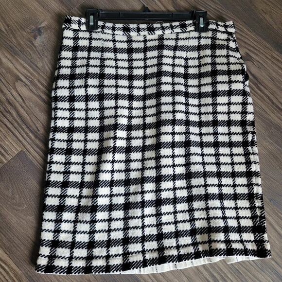 St. John Womens Knit Skirt Size 12 Black Cream Pleated Zip Pockets Maximalist - Picture 4 of 9